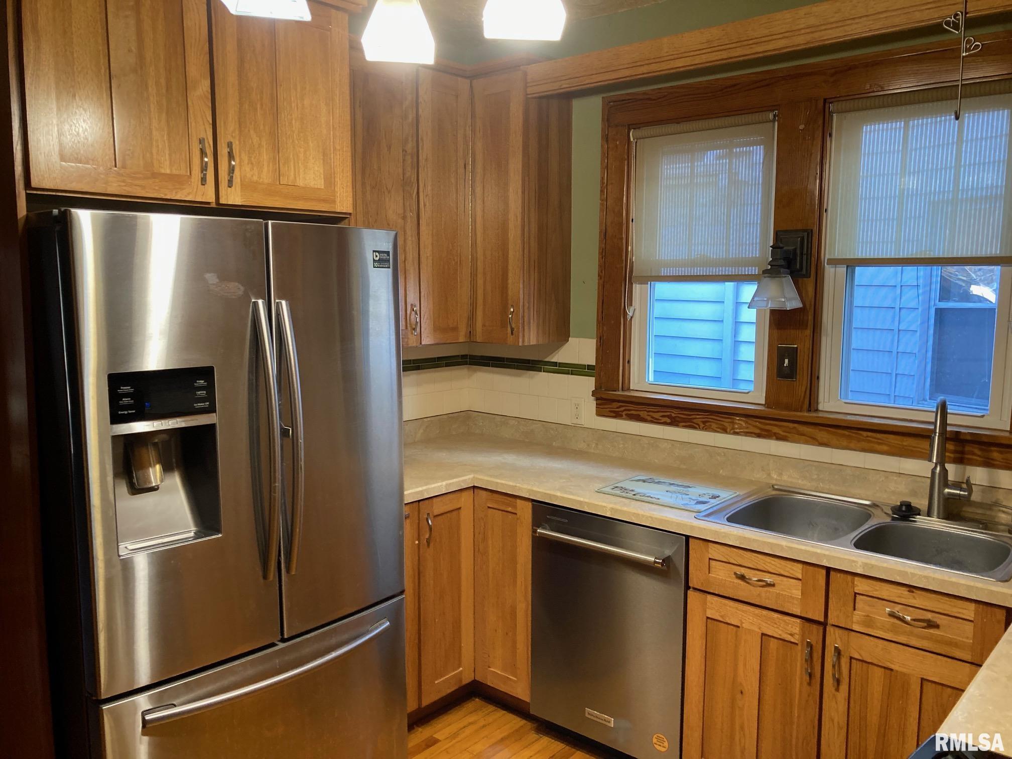 818 South Walnut Street Springfield, IL 62704 - Photo 16 of 35