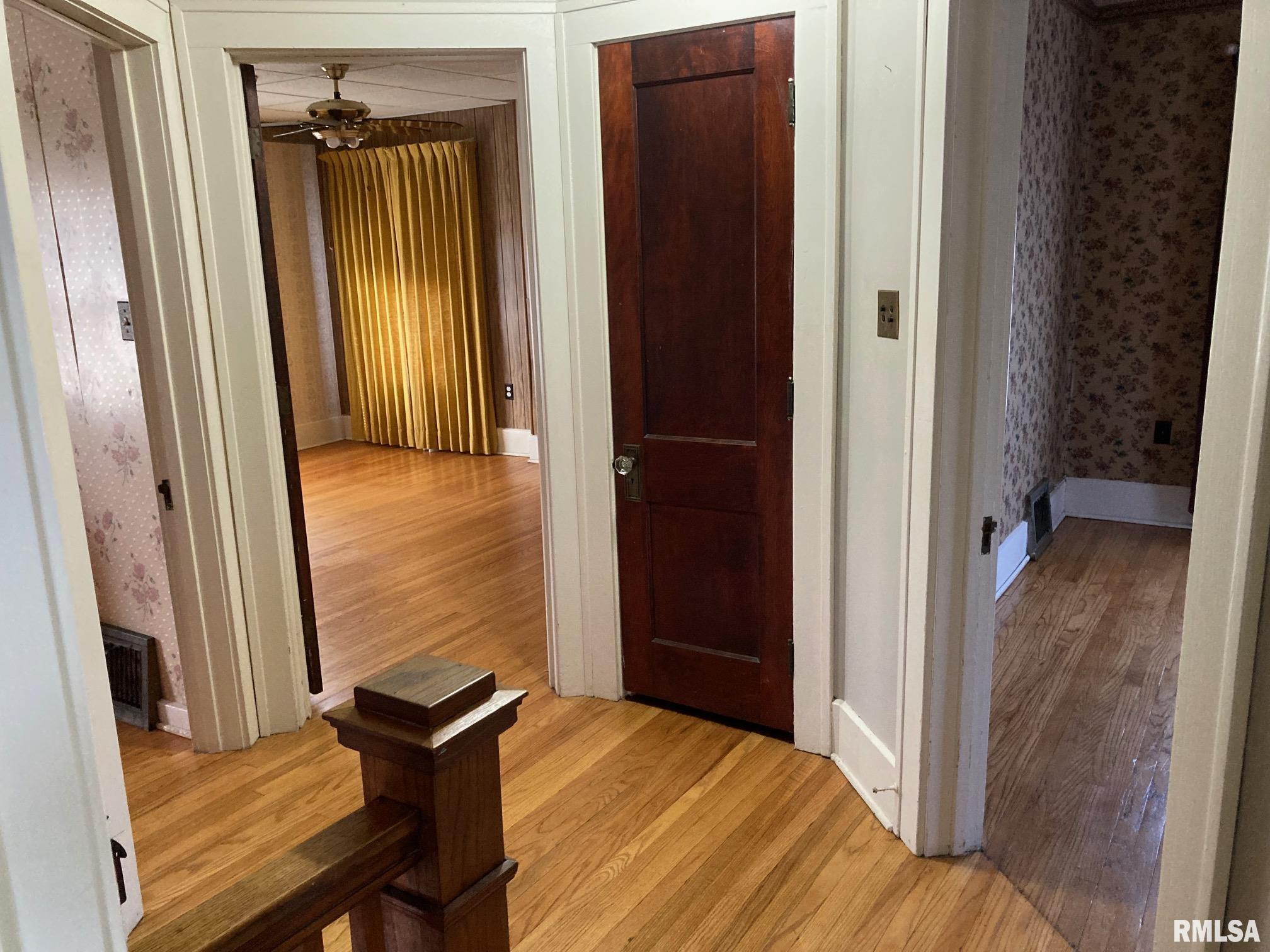 818 South Walnut Street Springfield, IL 62704 - Photo 23 of 35
