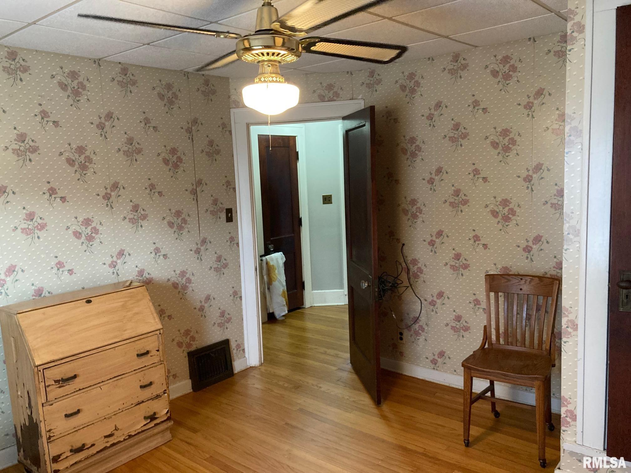 818 South Walnut Street Springfield, IL 62704 - Photo 32 of 35