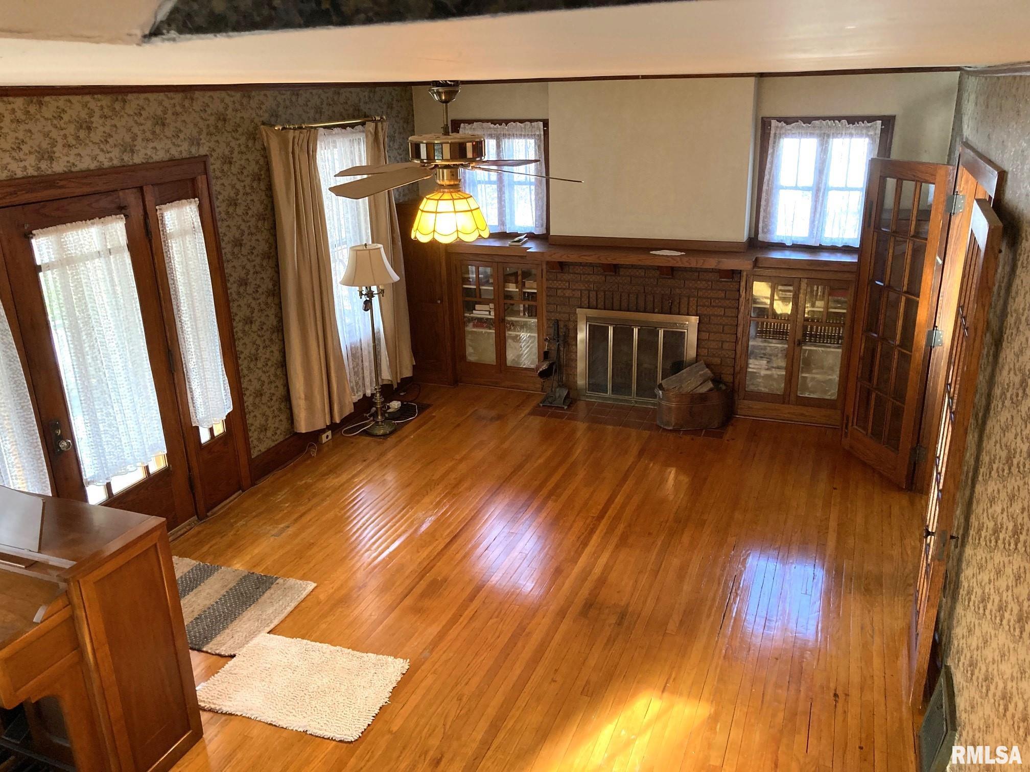 818 South Walnut Street Springfield, IL 62704 - Photo 8 of 35