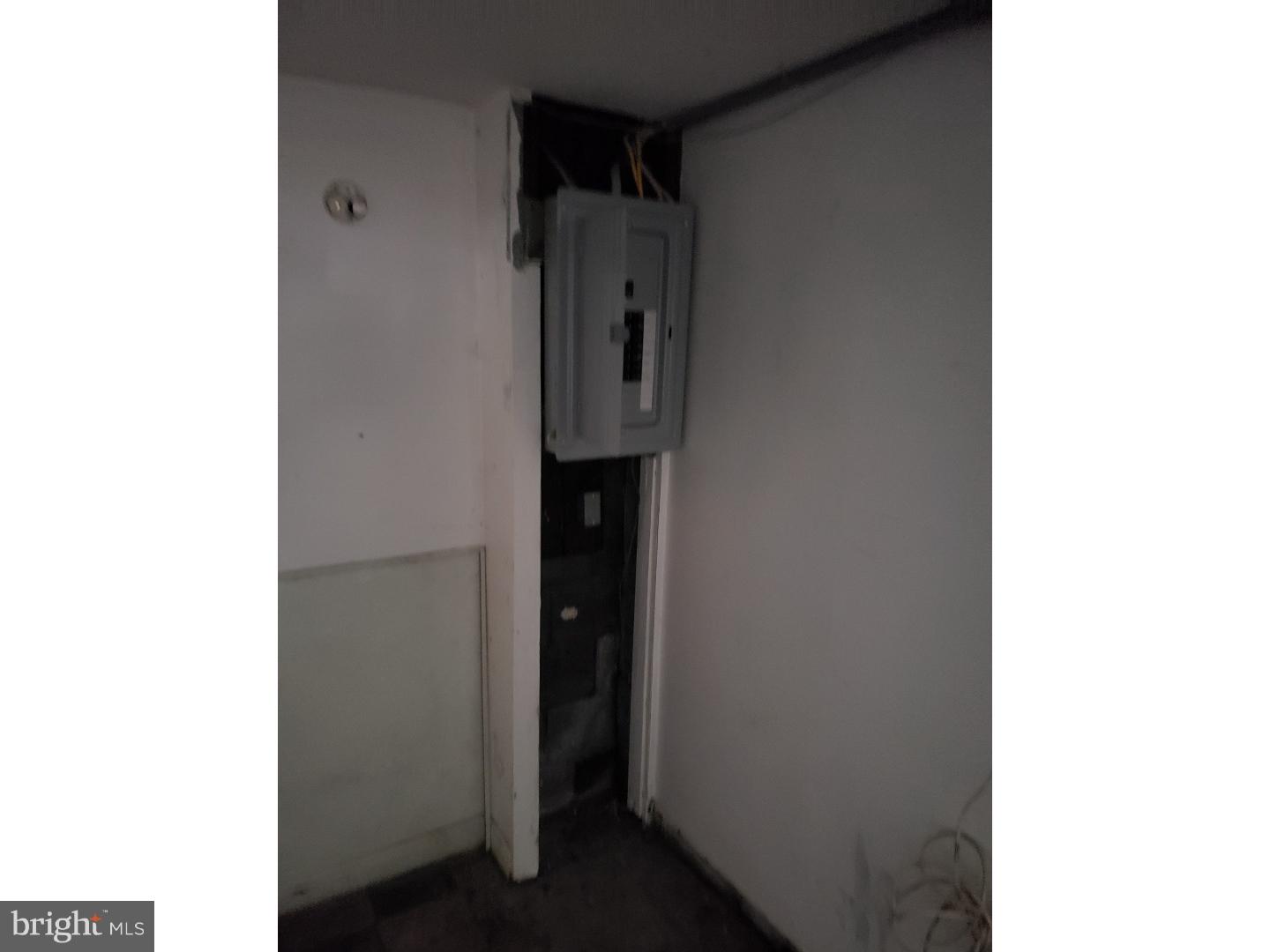 1024 Collings Road, Unit 1024 Camden, NJ 08104 - Photo 2 of 12