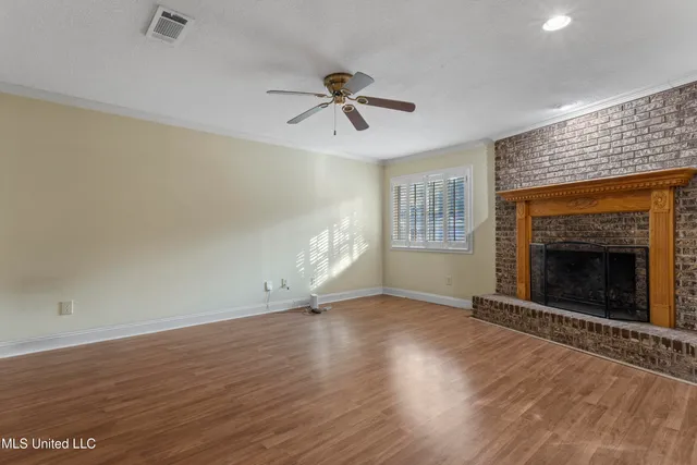 $198,000 | 1513 Woodhaven Street, Pascagoula, MS 39581