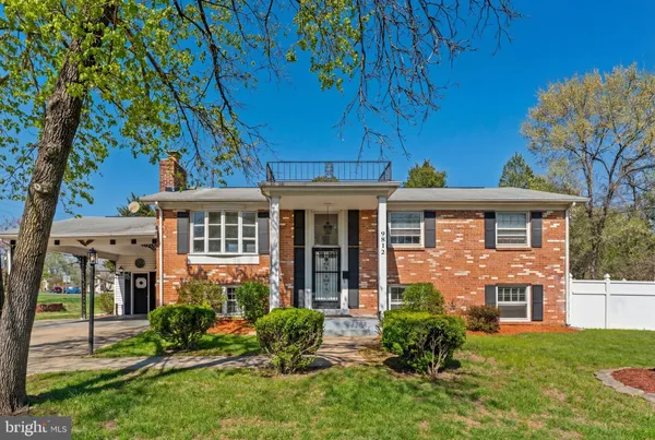 $550,000 | 9812 Lomond Drive, Manassas, VA 20109