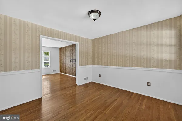 $550,000 | 9812 Lomond Drive, Manassas, VA 20109