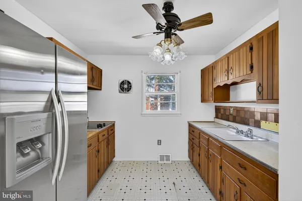 $550,000 | 9812 Lomond Drive, Manassas, VA 20109