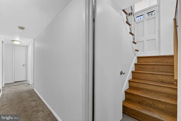 $550,000 | 9812 Lomond Drive, Manassas, VA 20109