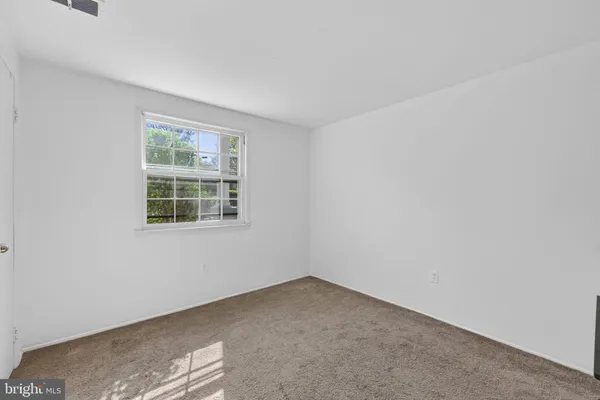 $550,000 | 9812 Lomond Drive, Manassas, VA 20109