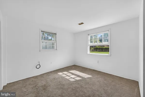 $550,000 | 9812 Lomond Drive, Manassas, VA 20109