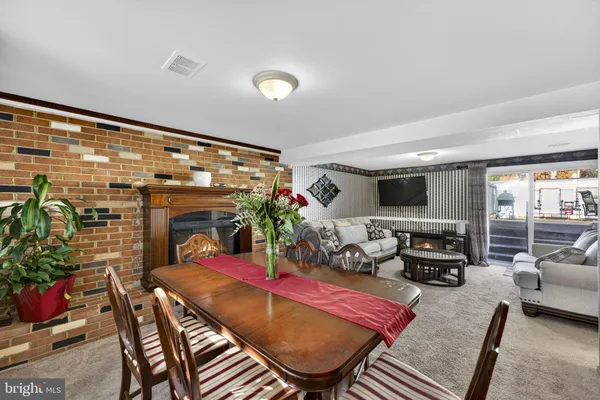 $550,000 | 9812 Lomond Drive, Manassas, VA 20109