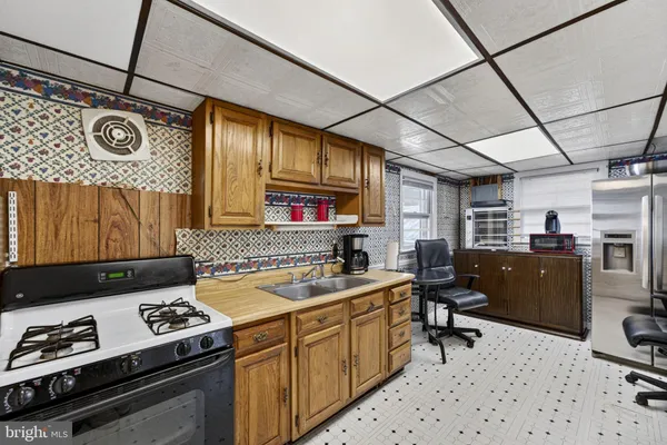 $550,000 | 9812 Lomond Drive, Manassas, VA 20109