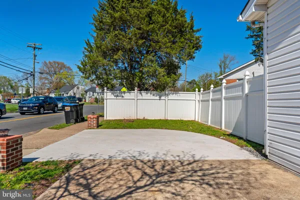 $550,000 | 9812 Lomond Drive, Manassas, VA 20109