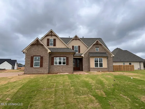 $544,900 | 1817 Caribe Drive, Nesbit, MS 38651