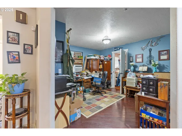 $575,000 | 1907 Southwest Duke Road, Sutherlin, OR 97479