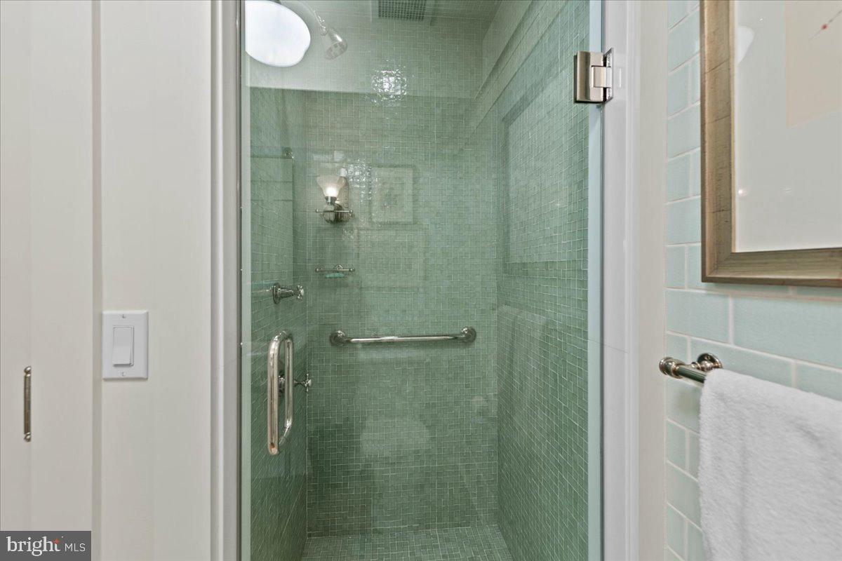 29181 Ocean Road, Unit 6 Bethany Beach, DE 19930 - Photo 18 of 37