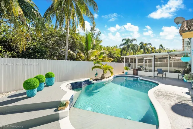 $699,000 | 471 Southwest 203rd Avenue, Pembroke Pines, FL 33029