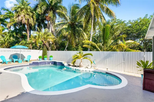 $699,000 | 471 Southwest 203rd Avenue, Pembroke Pines, FL 33029