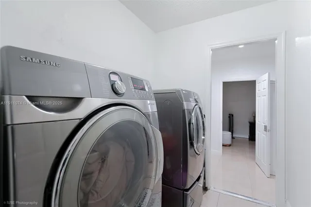 $699,000 | 471 Southwest 203rd Avenue, Pembroke Pines, FL 33029