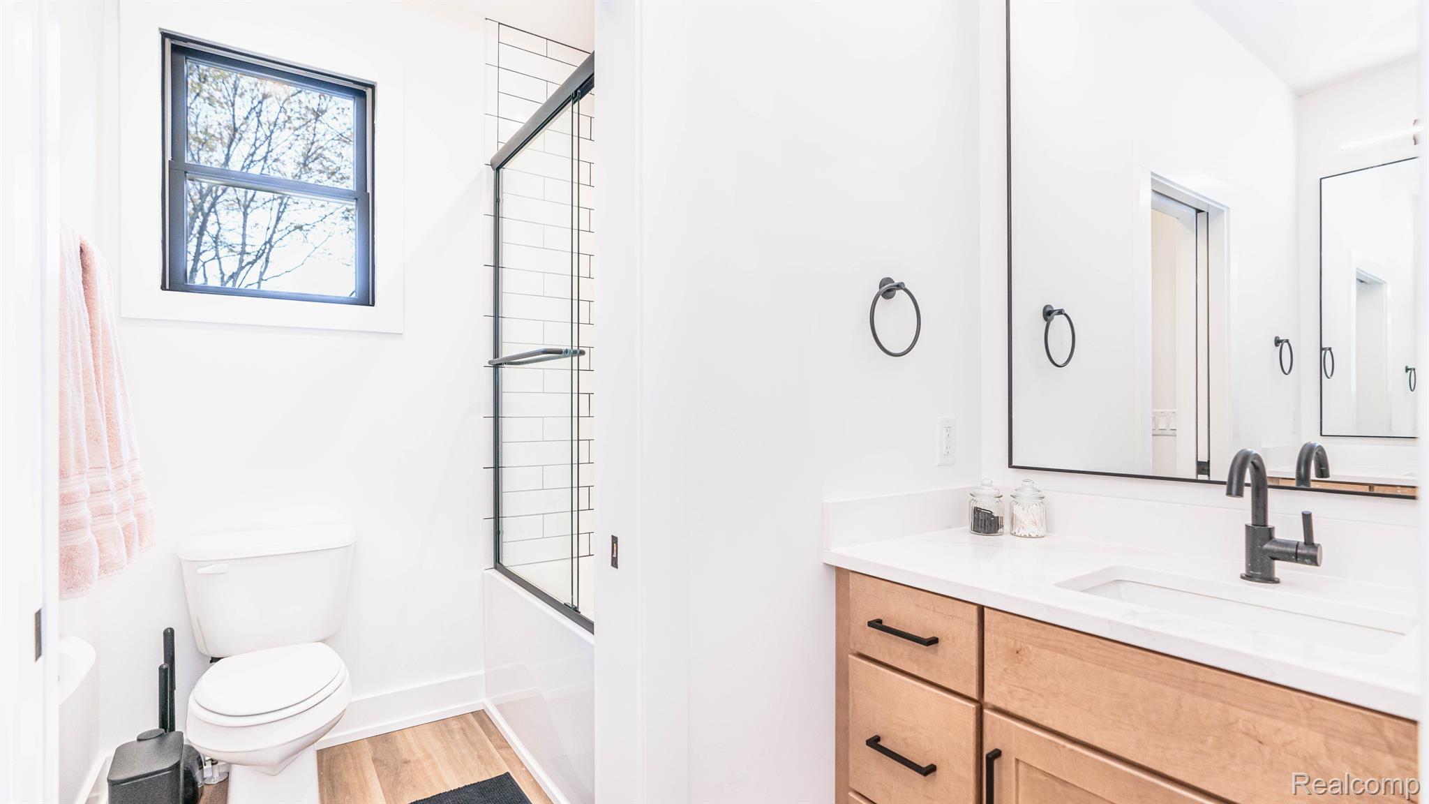 7101 Toma Road Dexter, MI 48130 - Photo 43 of 84 Bathroom has 2 separate vanities.