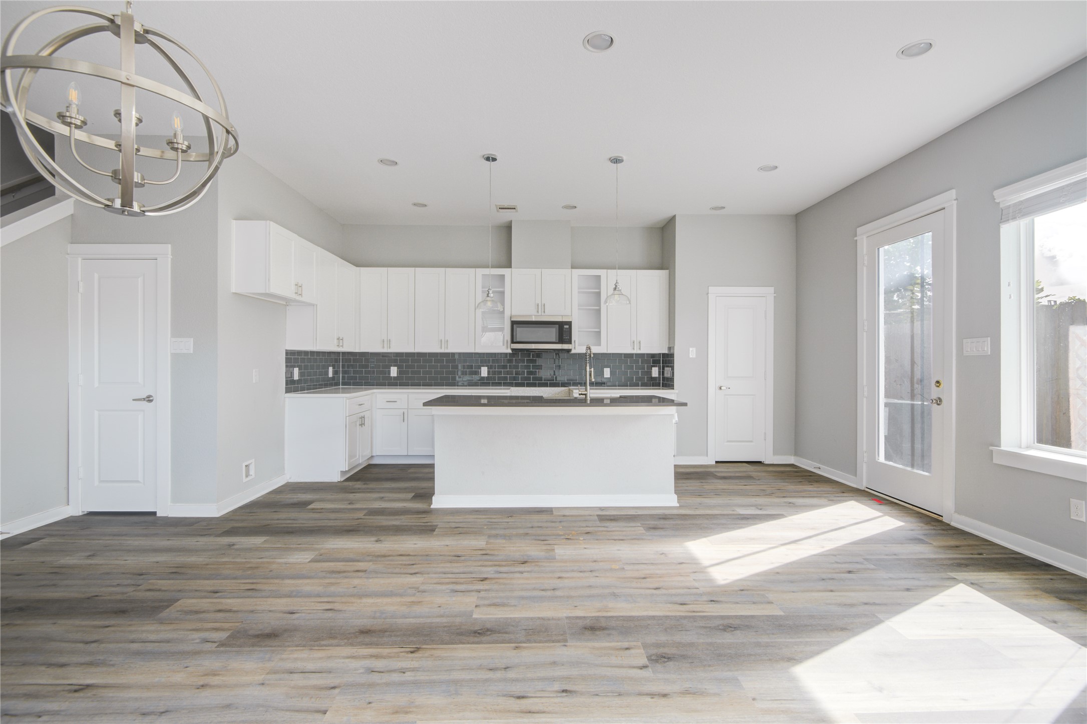 802 Berry Sage Lane Houston, TX 77022 - Photo 9 of 23