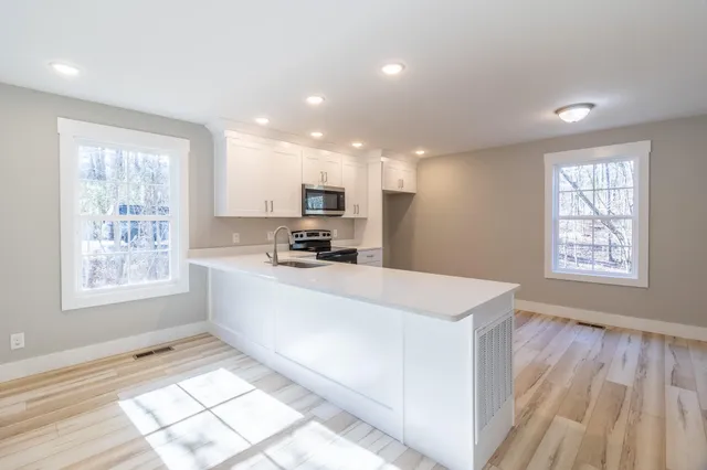 $259,000 | 2174 South Riverbend Road, Dalton, GA 30721