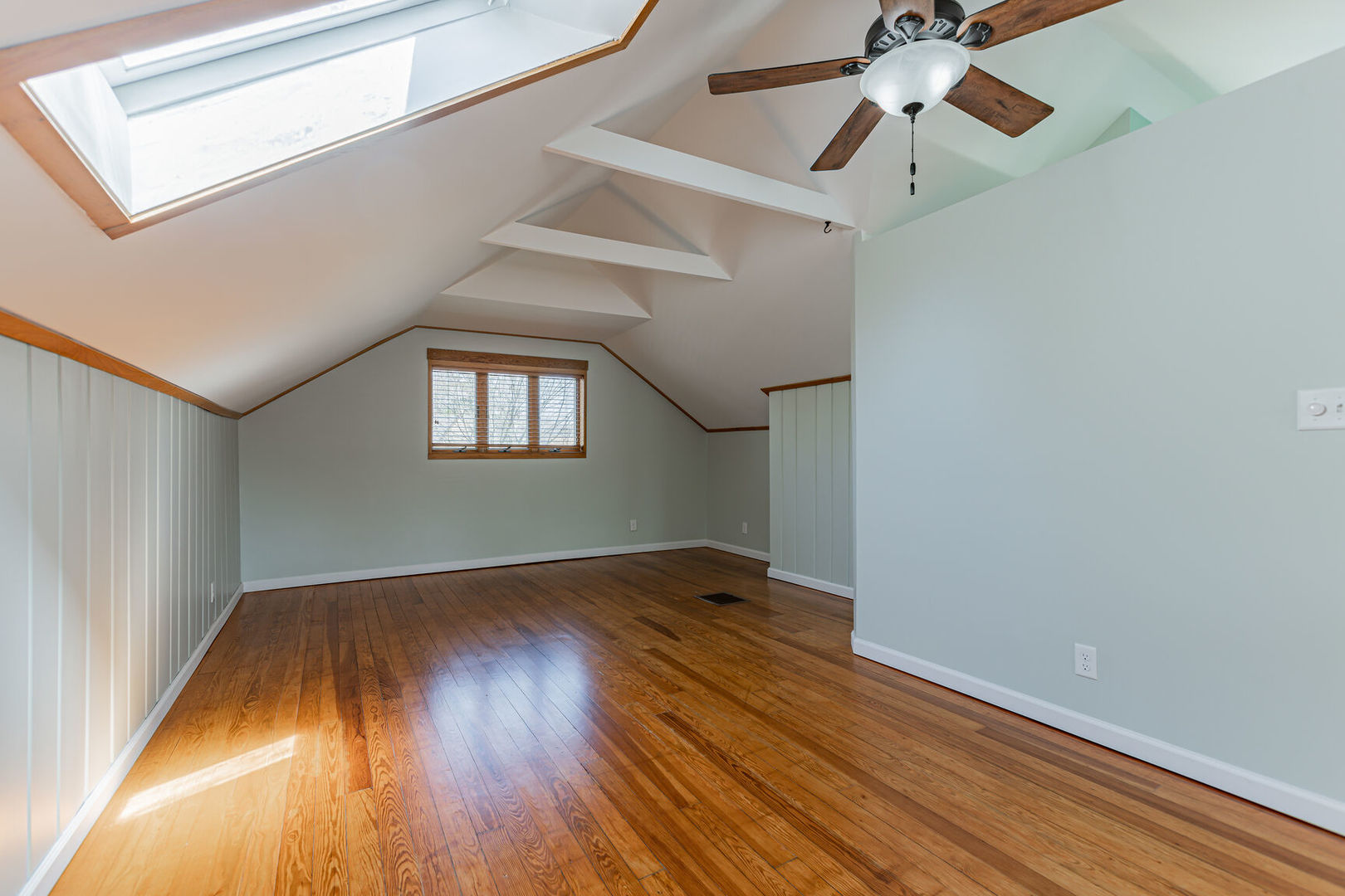 1115 West John Street Champaign, IL 61821 - Photo 19 of 35