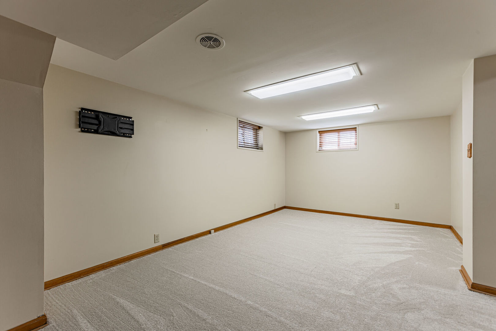 1115 West John Street Champaign, IL 61821 - Photo 25 of 35