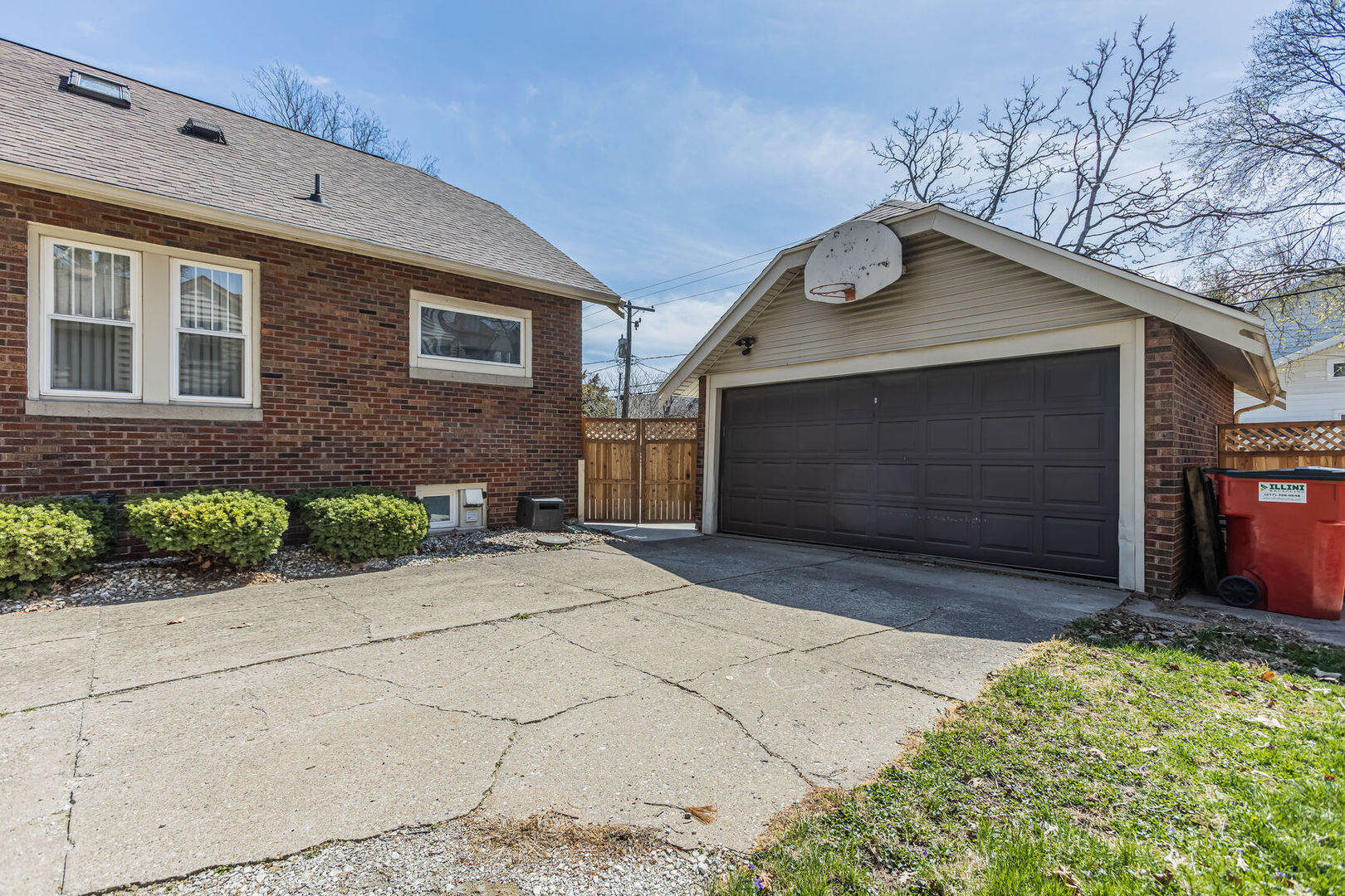 1115 West John Street Champaign, IL 61821 - Photo 34 of 35