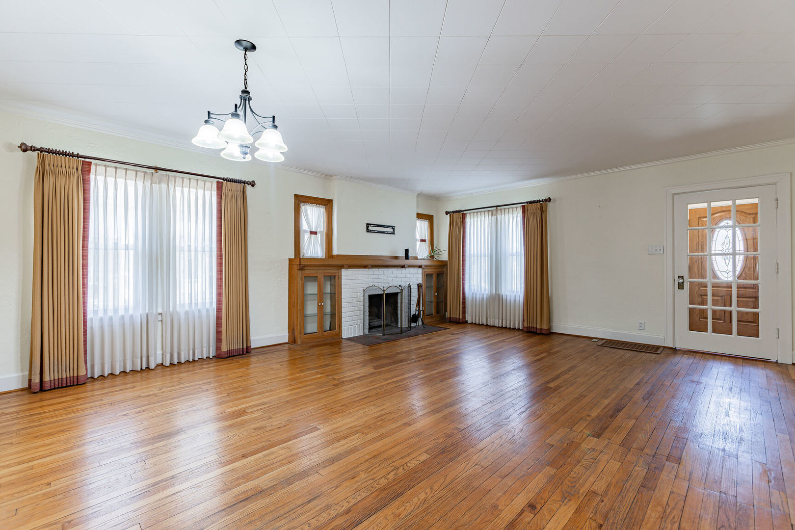 1115 West John Street Champaign, IL 61821 - Photo 8 of 35