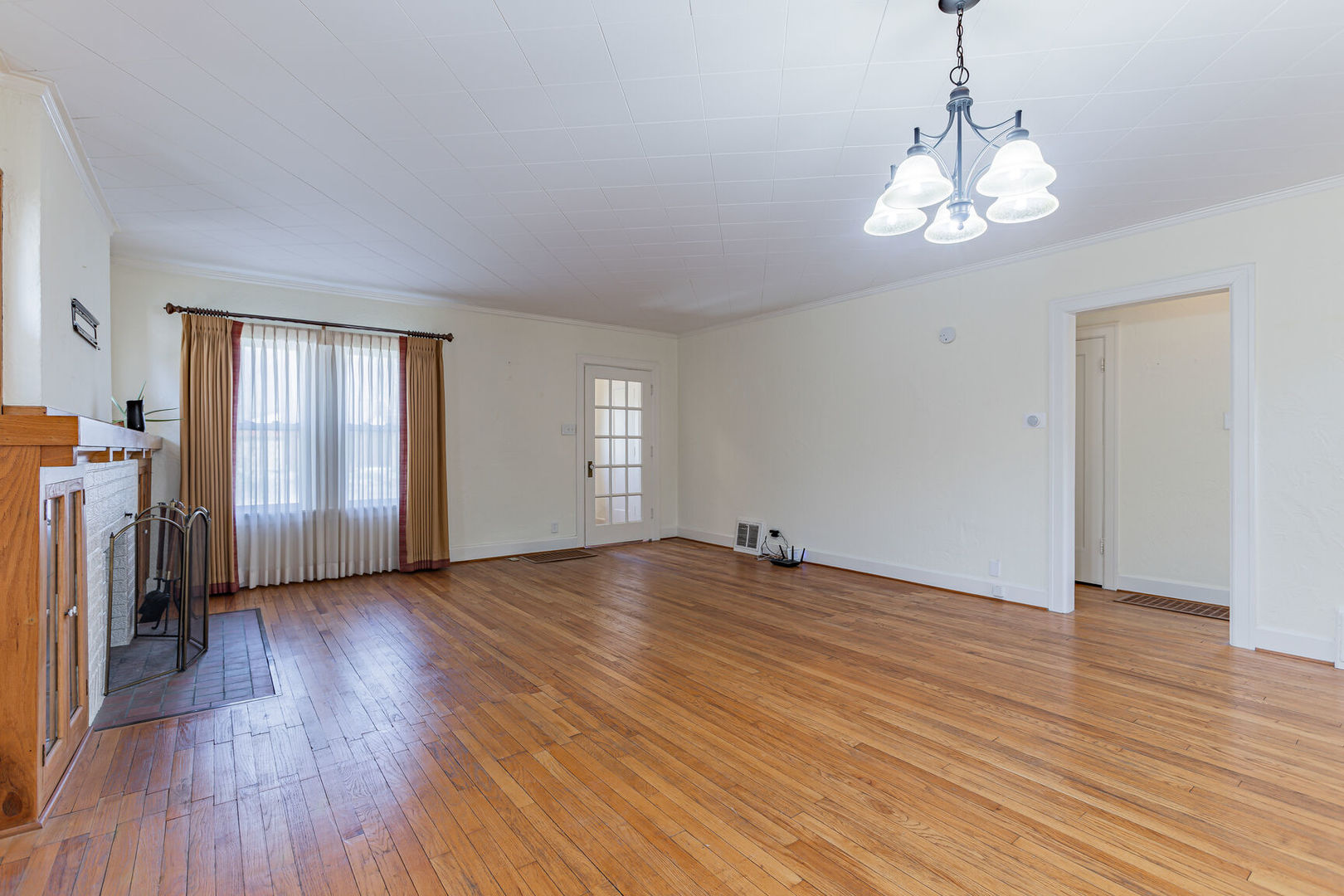 1115 West John Street Champaign, IL 61821 - Photo 9 of 35