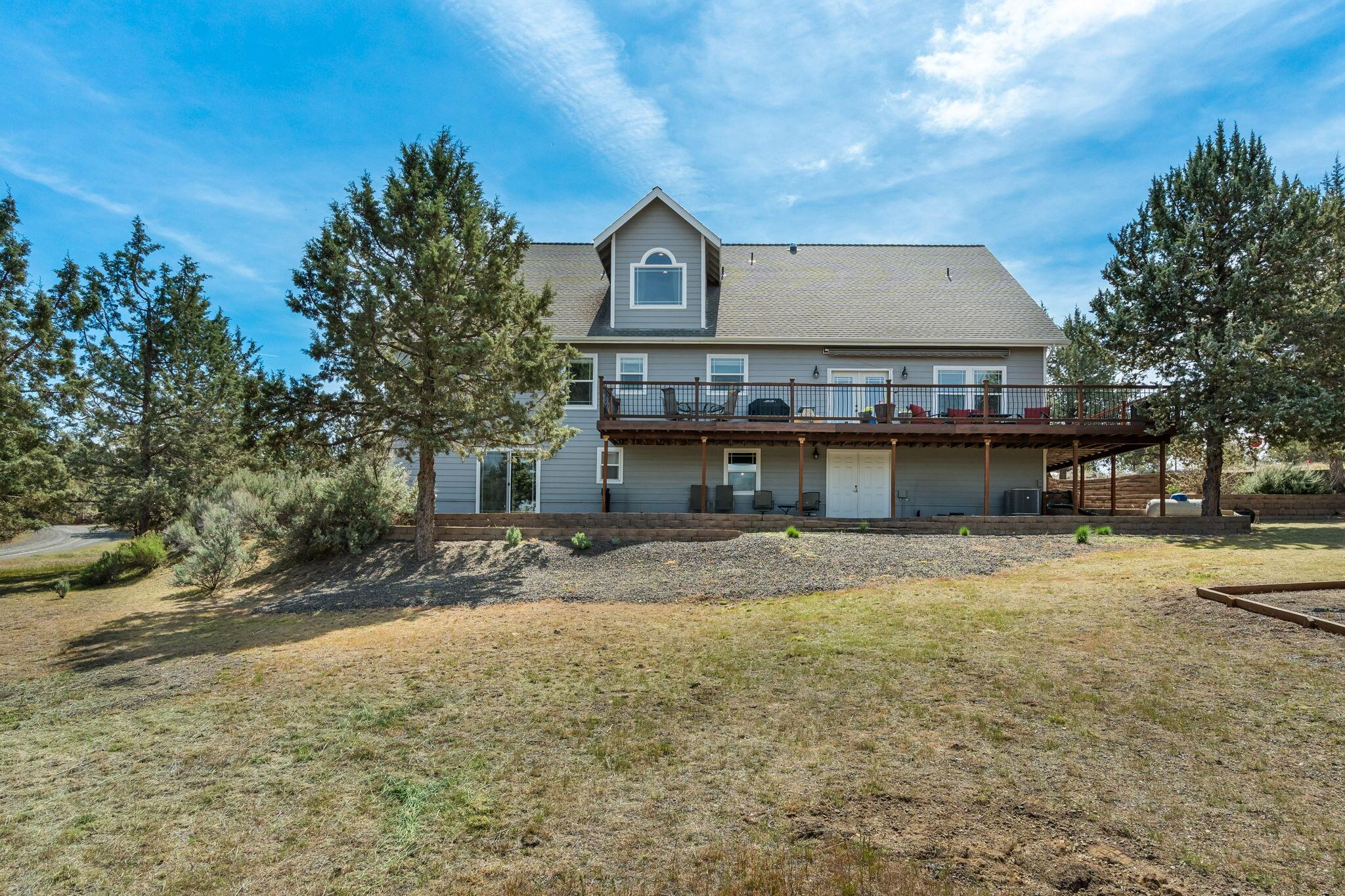 505 Southeast Rancho Lane Madras, OR 97741 - Photo 5 of 72 Rear of home