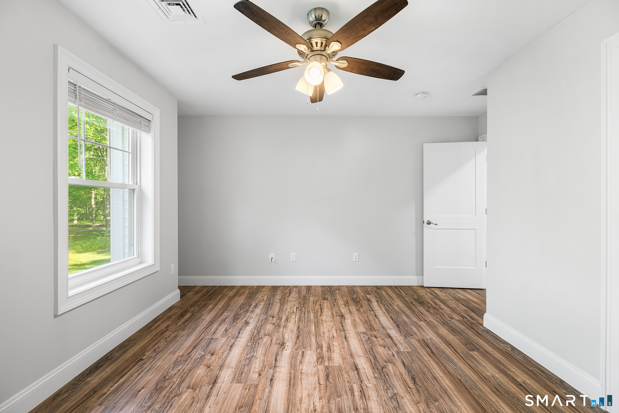 25 Spring Rock Road East Lyme, CT 06333 - Photo 23 of 36