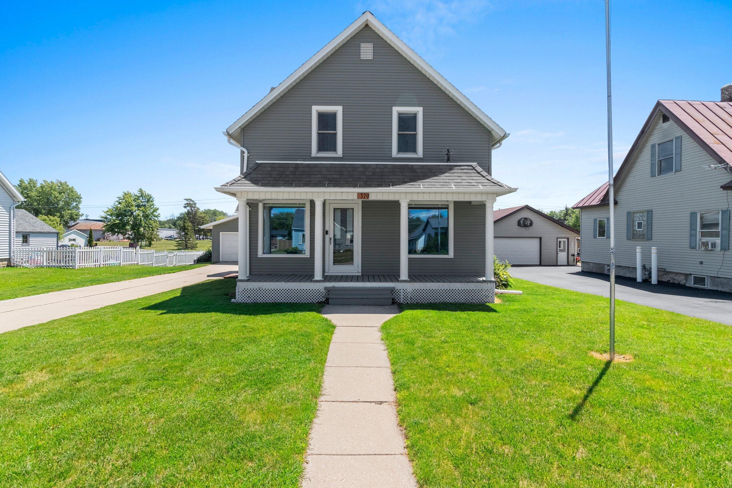 329 Mill Street Reedsville, WI 54230 - Photo 2 of 66 003-329MillStreet-Reedsville-WI-54230-SM