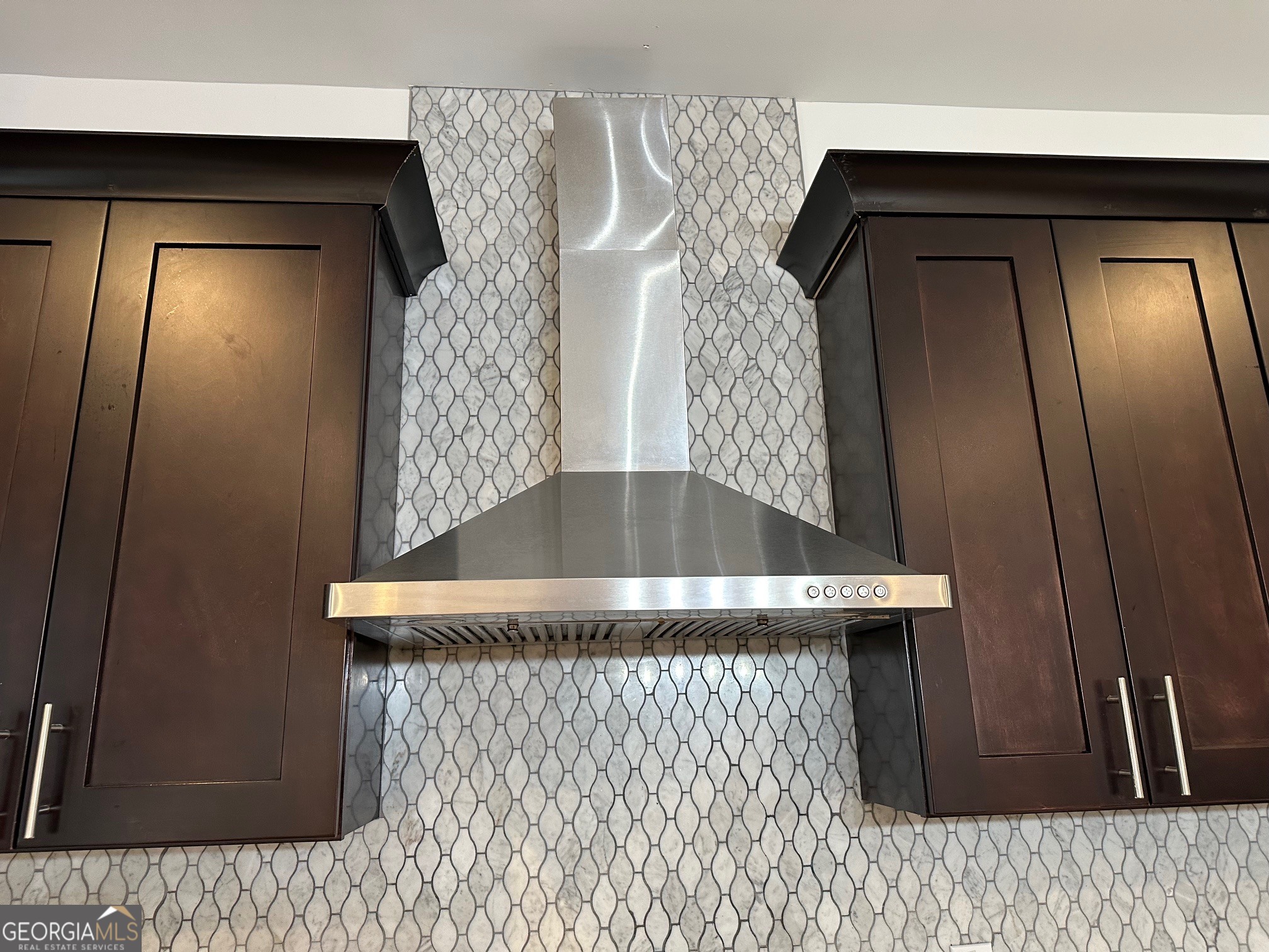 2147 Spring Road Gainesville, GA 30504 - Photo 32 of 44 a close view of cabinet