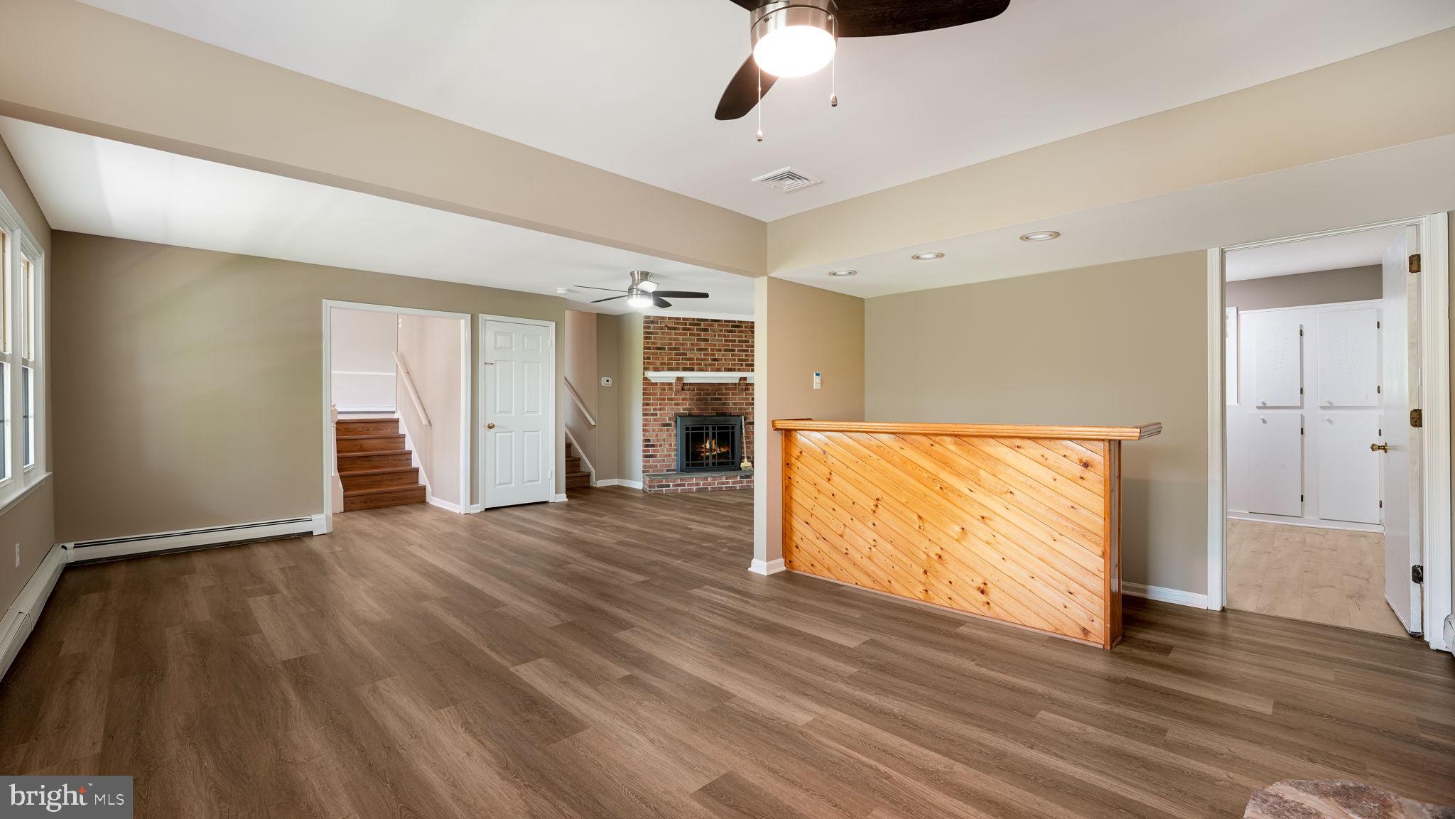45 Squirrel Road Doylestown, PA 18901 - Photo 20 of 45 First Floor Wetbar