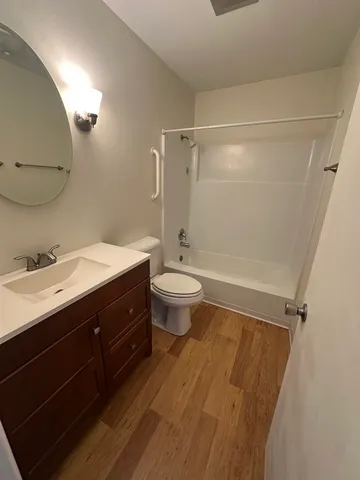 $169,900 | 907 B North Carlisle Drive, Rochelle, IL 61068