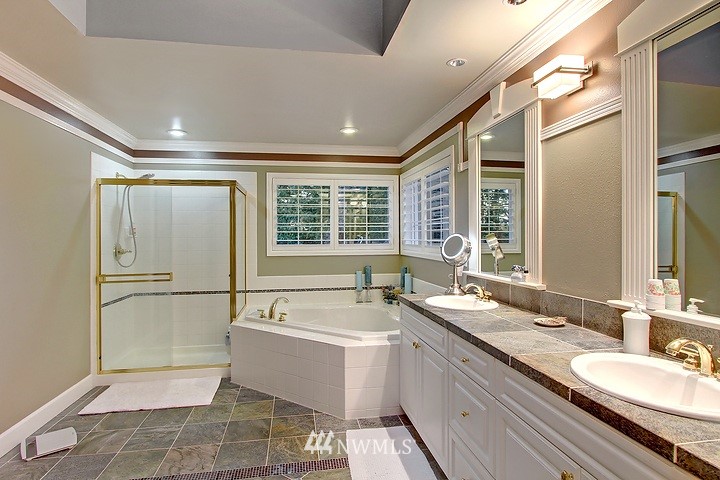 3603 210th Place Southeast Bothell, WA 98021 - Photo 8 of 14
