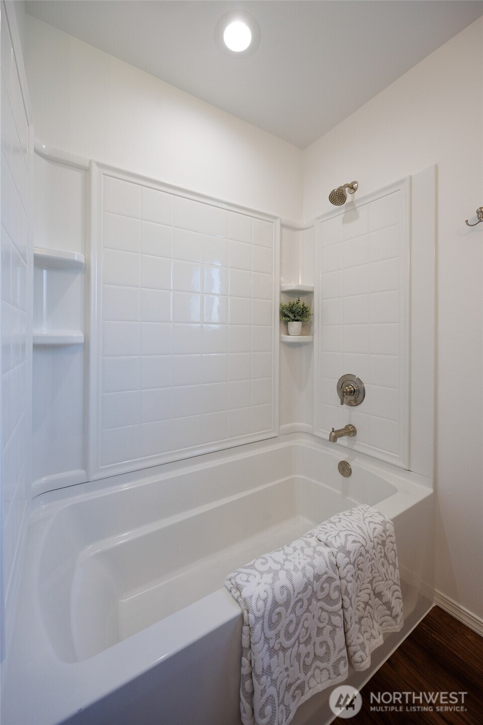 1708 Walnut Street Everett, WA 98201 - Photo 13 of 32 a bathroom with a granite countertop bathtub and shower