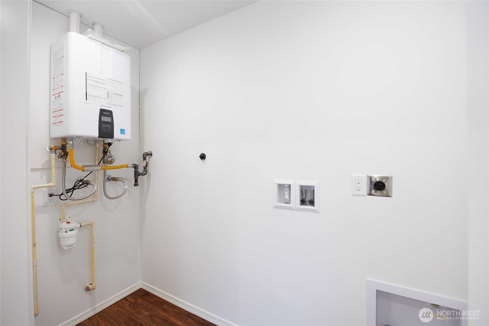 1708 Walnut Street Everett, WA 98201 - Photo 28 of 32