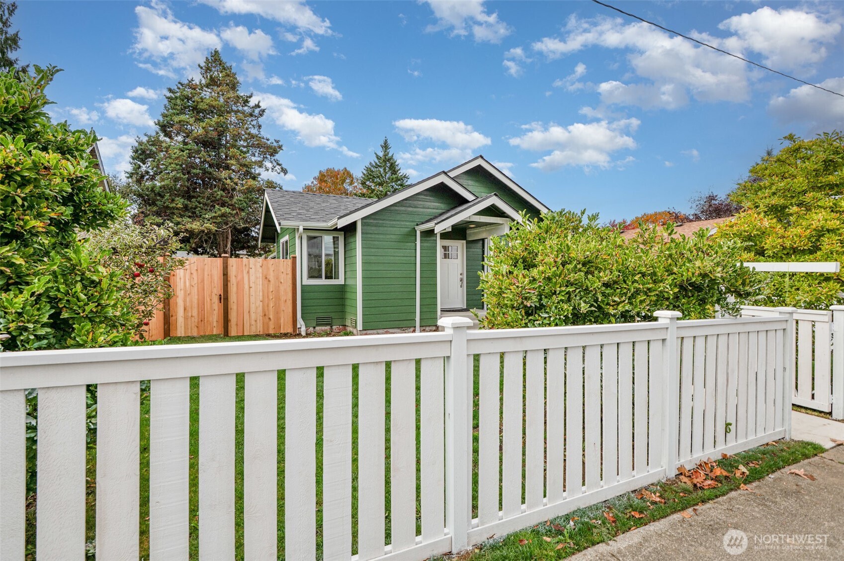 1708 Walnut Street Everett, WA 98201 - Photo 32 of 32 a view of a house with wooden fence