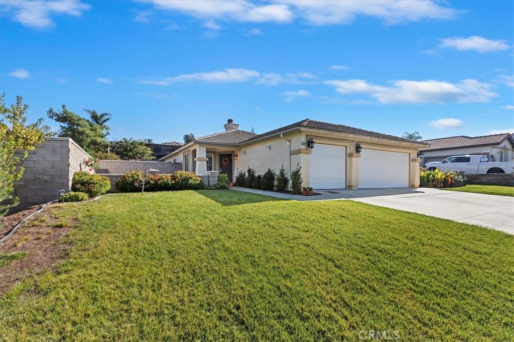 36738 Beech Street Winchester, CA 92596 - Photo 4 of 55