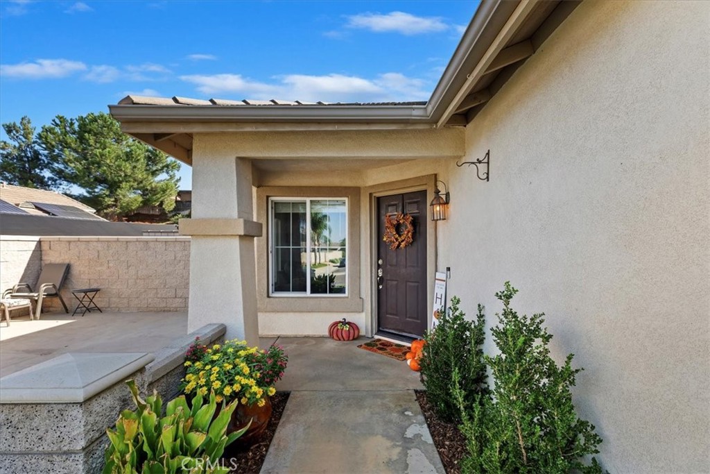 36738 Beech Street Winchester, CA 92596 - Photo 10 of 55