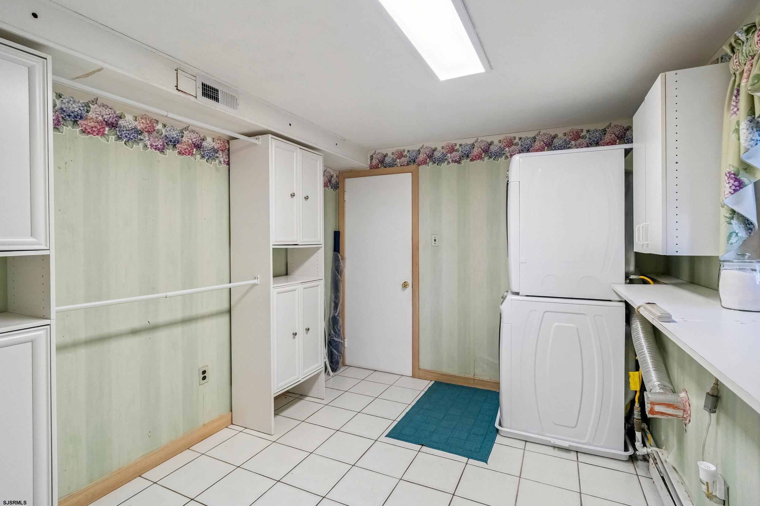 4 East Curran Drive Absecon, NJ 08201 - Photo 39 of 58