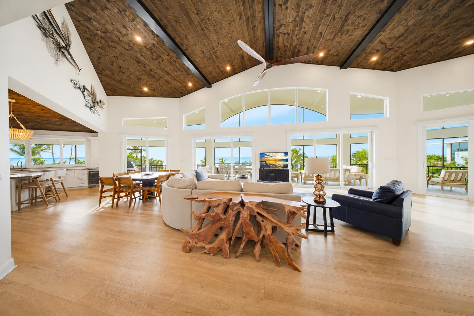 57733 Morton Street Marathon, FL 33050 - Photo 19 of 247 Great Room