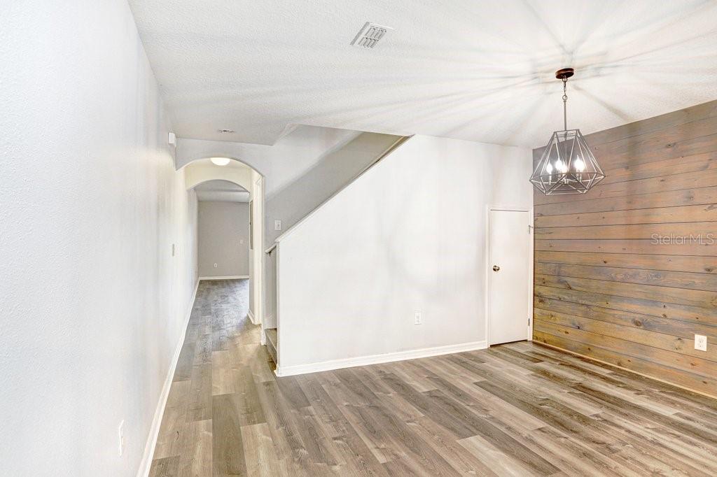 37669 Aaralyn Road Zephyrhills, FL 33542 - Photo 19 of 38