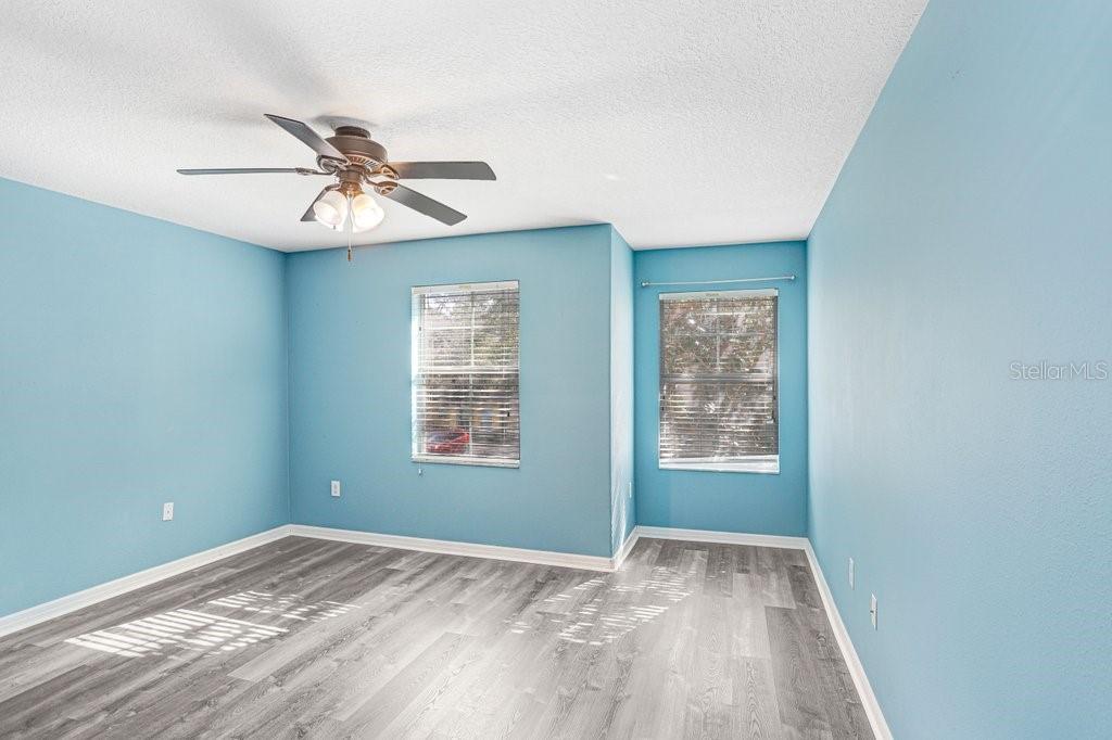 37669 Aaralyn Road Zephyrhills, FL 33542 - Photo 27 of 38