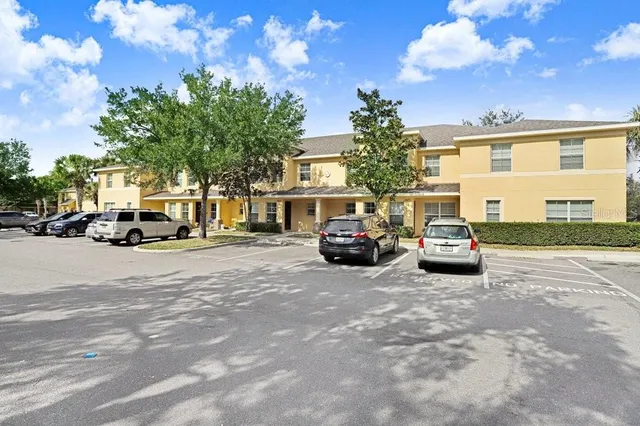 $1,750 | 37669 Aaralyn Road, Zephyrhills, FL 33542