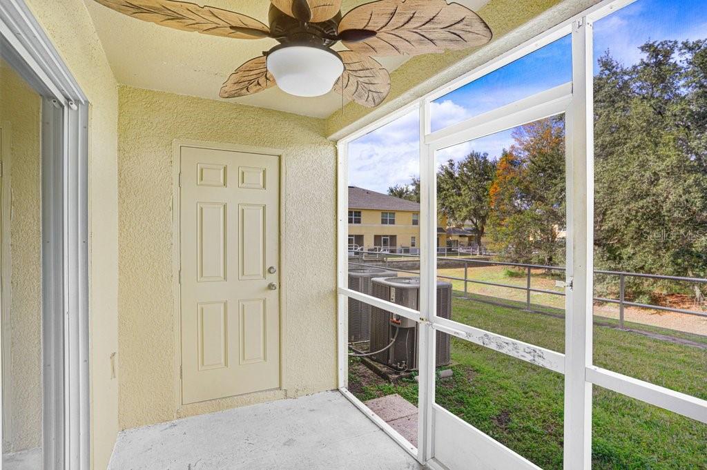 37669 Aaralyn Road Zephyrhills, FL 33542 - Photo 33 of 38