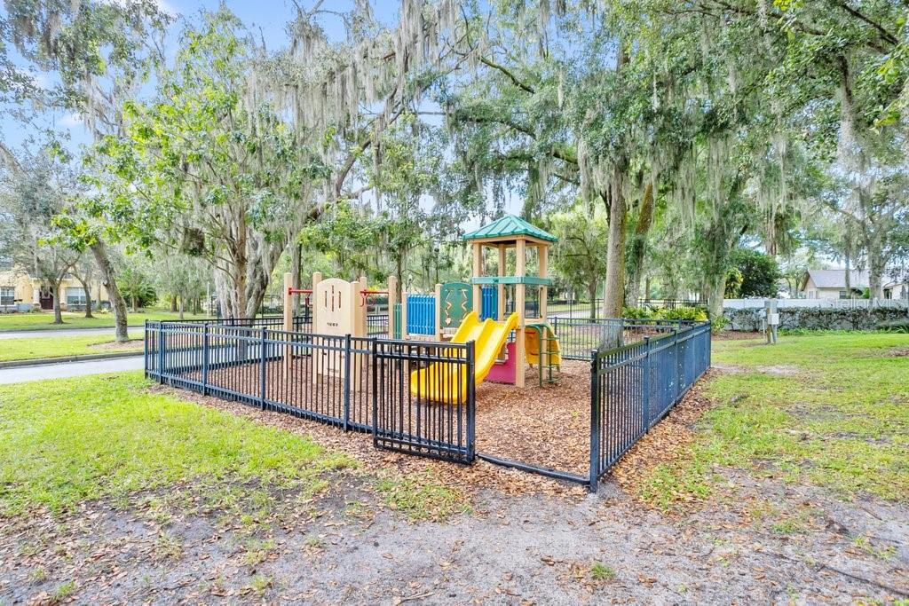 37669 Aaralyn Road Zephyrhills, FL 33542 - Photo 38 of 38