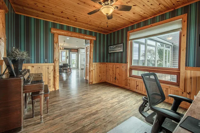 $1,499,900 | N8161 Zentner Road, New Glarus, WI 53574