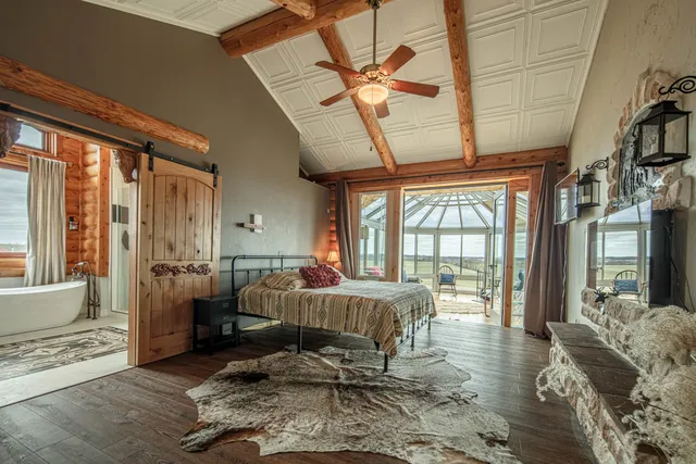 $1,499,900 | N8161 Zentner Road, New Glarus, WI 53574